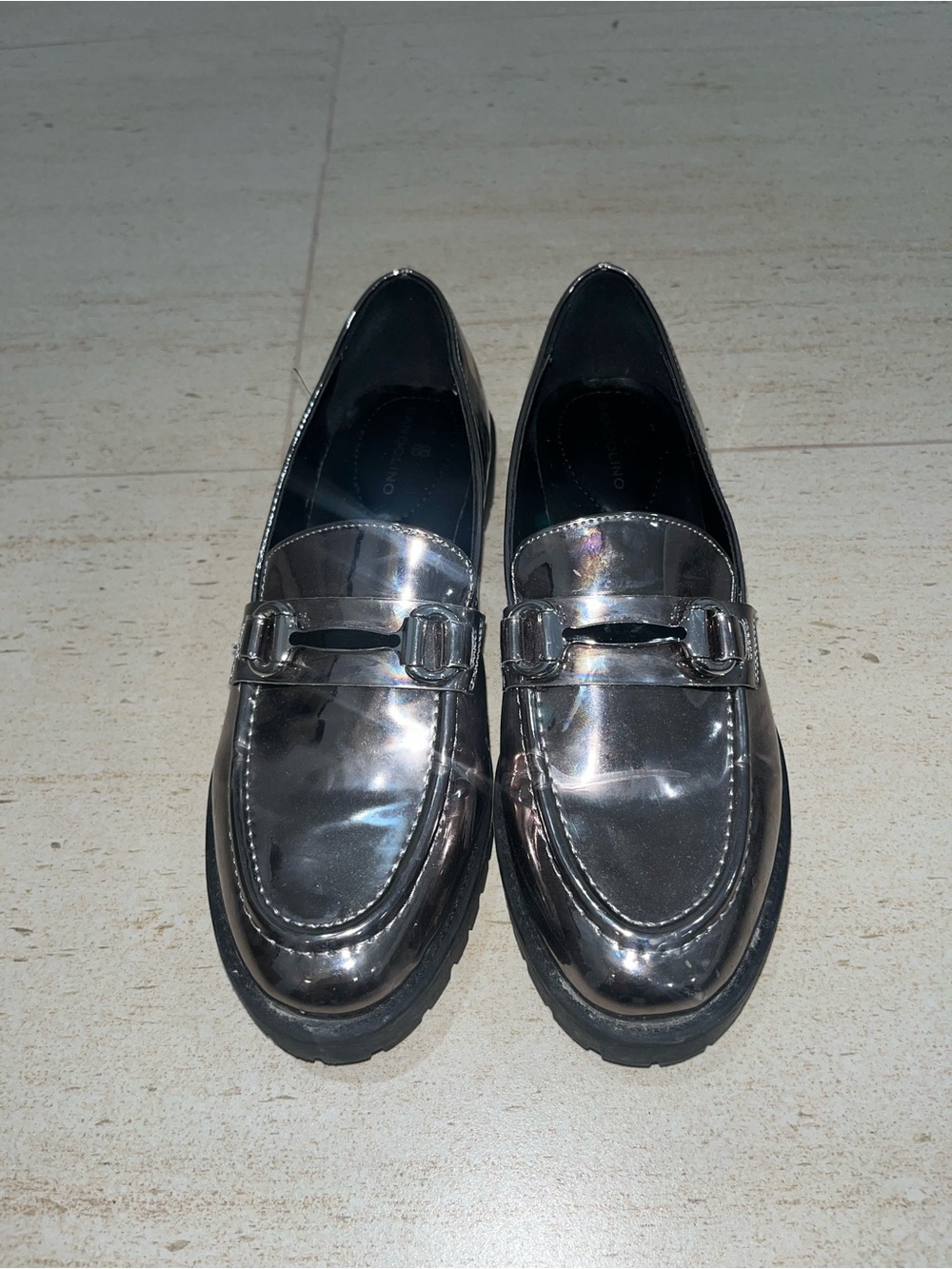 Bandolino Metallic Silver Loafers Size 7.5
